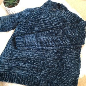 NWOT! ⚡️Blue 💙 Sweater